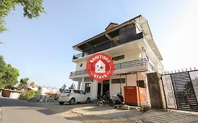 Jk Guest House 3*
